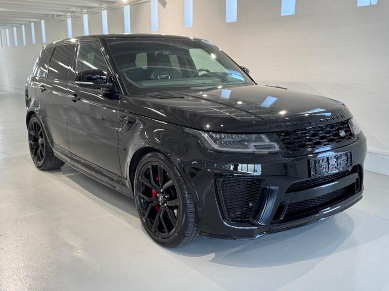 Land Rover Range Rover Sport SVR Carbon Edition